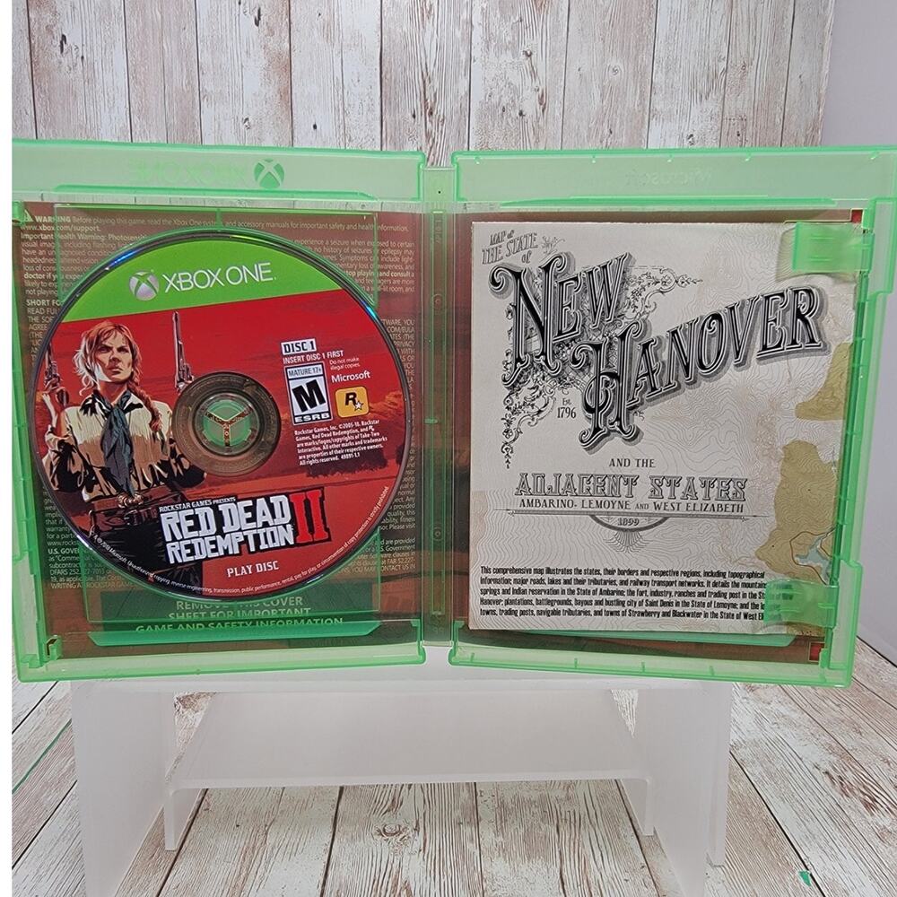 Red Dead Redemption 2 II Xbox One Complete In Box With Map - Picture 3 of 8